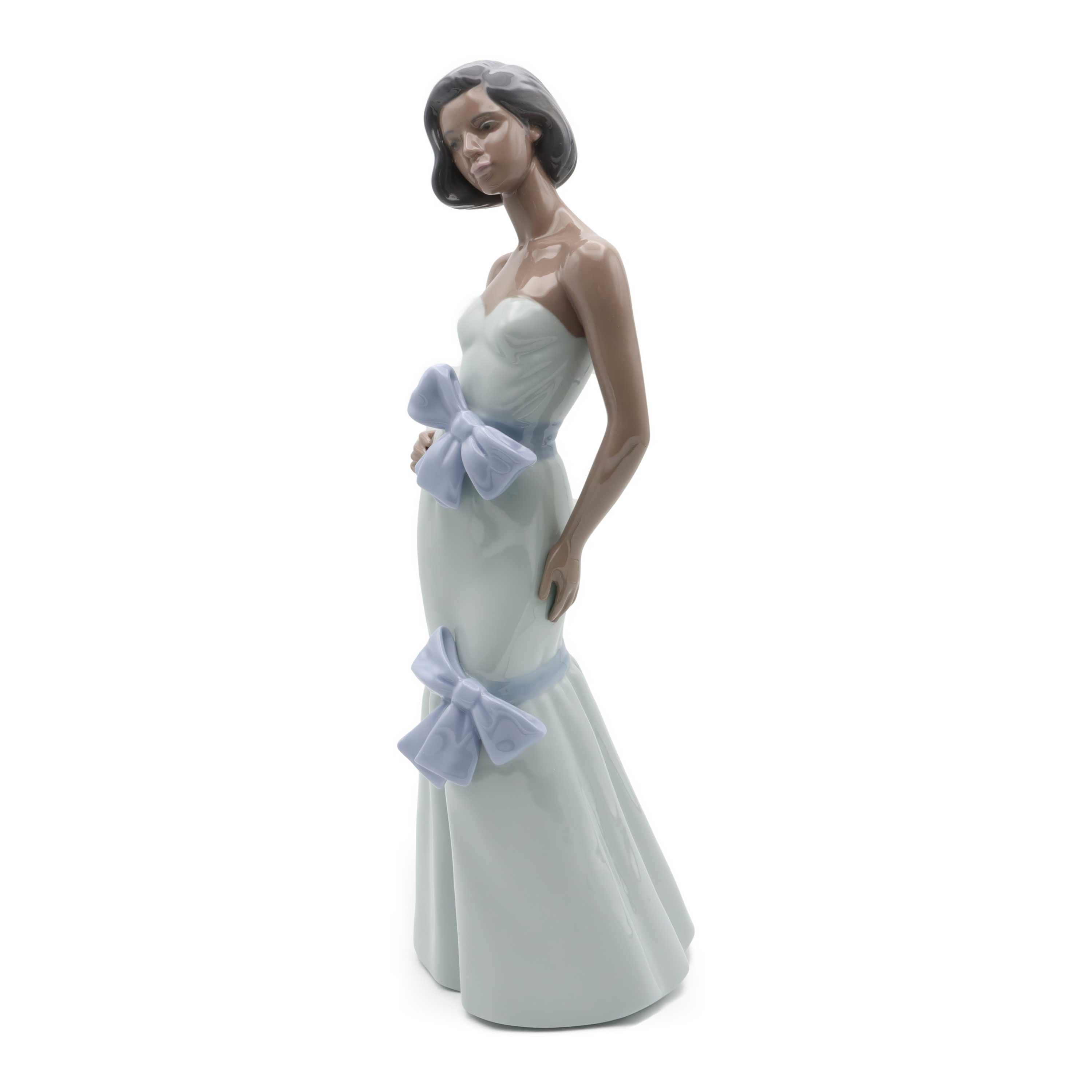 NAO Lladro Daisa Figur, Dunkle Dame In Blau, Porzellanfigur, Elegante Frau, Handbemalt